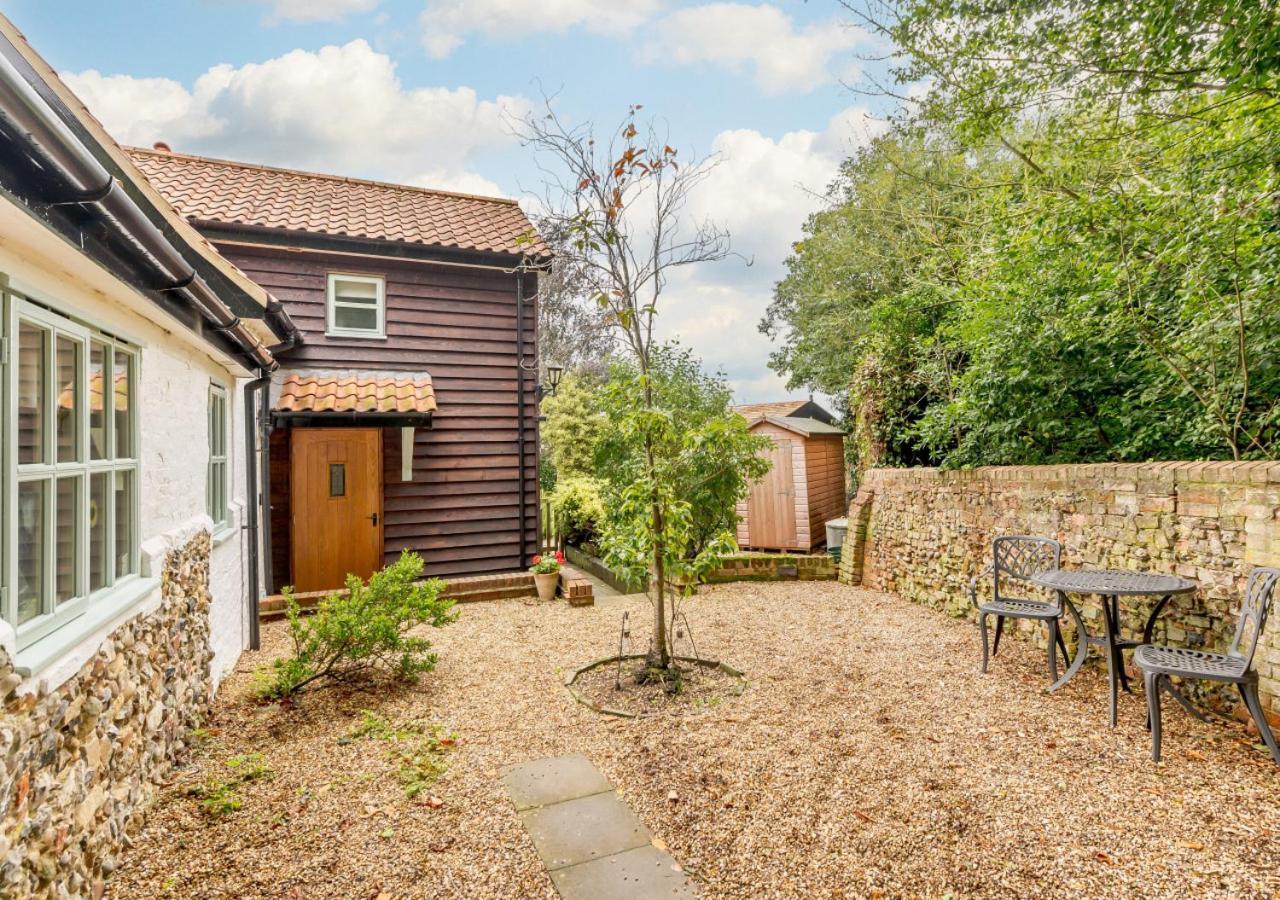 Wisteria Cottage Snape  Exterior foto